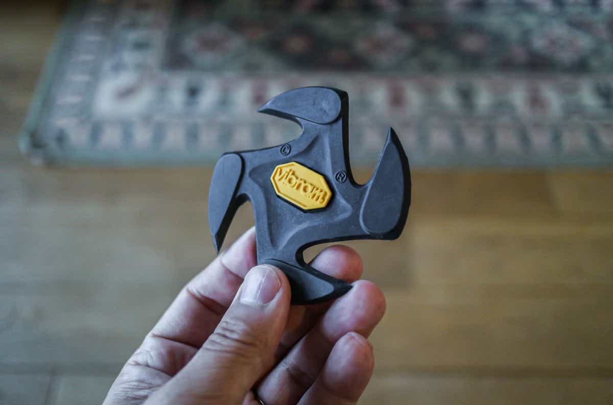 ビブラムのコースター