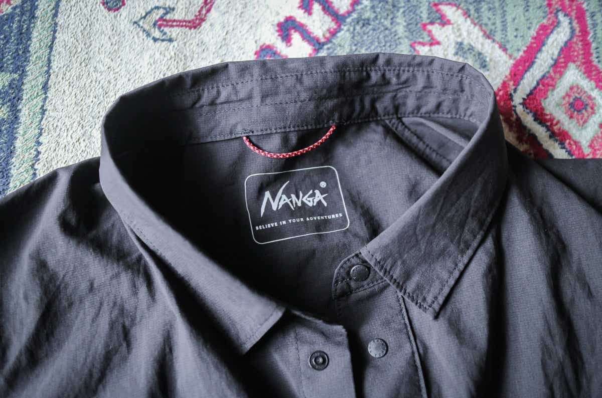 NANGAのPLC エクスカーション シャツ