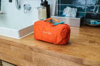 モンベルのトラベルキットパックM