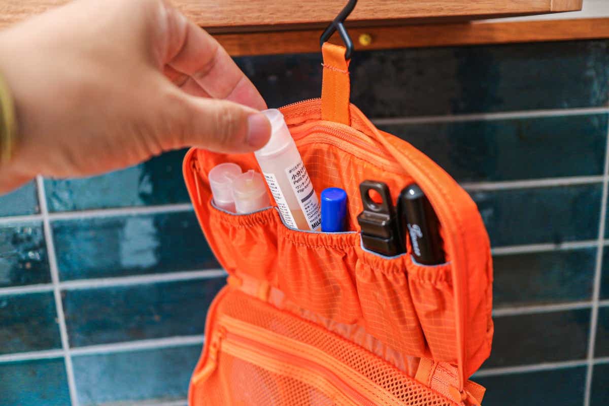 モンベルのトラベルキットパックM