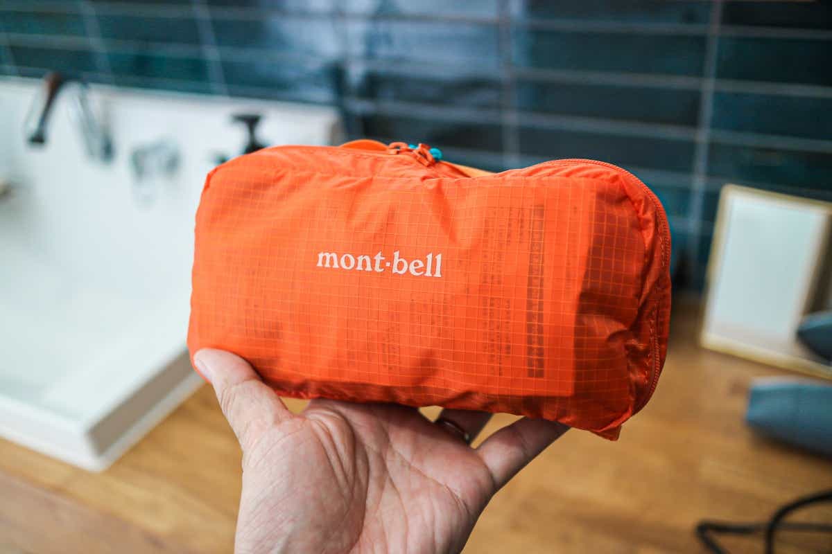 モンベルのトラベルキットパックM