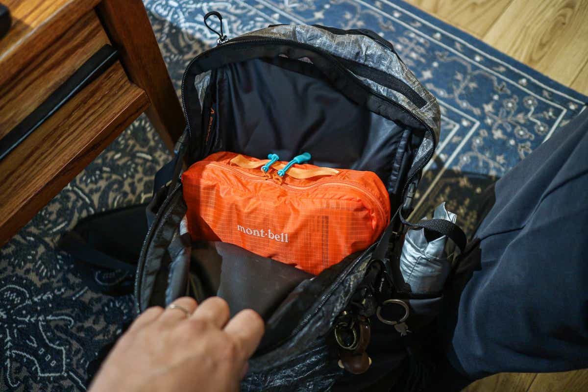 モンベルのトラベルキットパックM