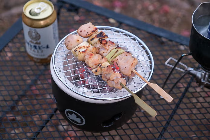 ロゴス「水コンロ」で焼き鳥を焼く