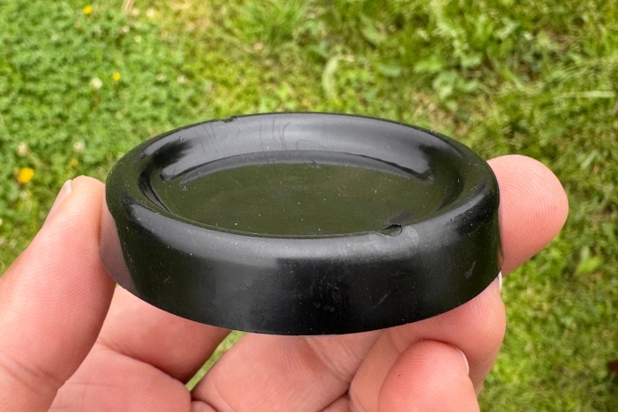 家庭用ソファの脚に敷く滑り止めゴムシート