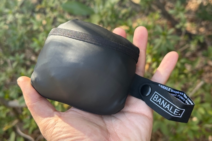 BANALE（バナーレ）の「トラベルピロー」