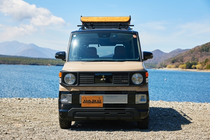 DAMDのカスタムパーツ「DALI」を装備した、三菱の「デリカミニ」