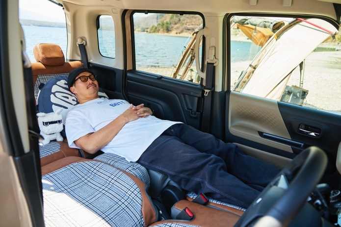 DAMDのカスタムパーツ「DALI」を装備した、三菱の「デリカミニ」