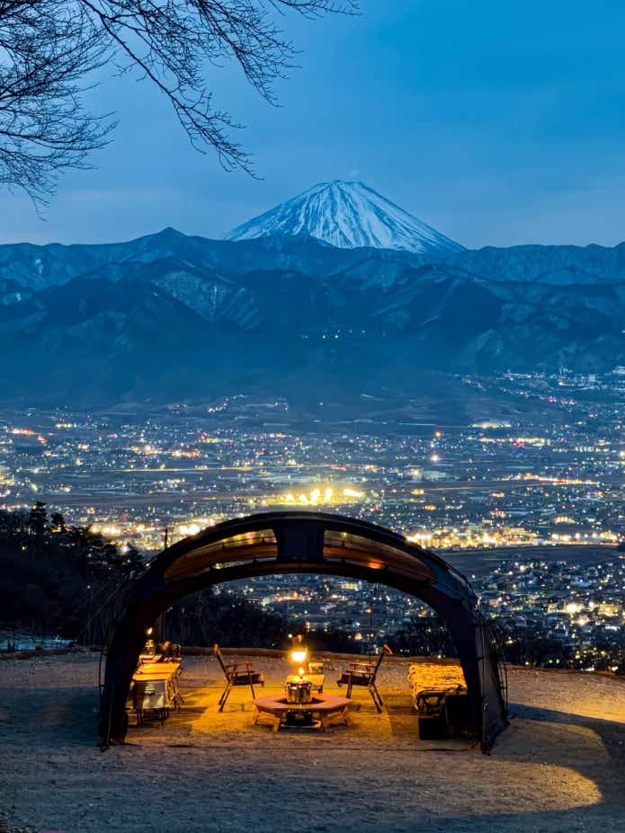 未完の里のキャンプ風景
