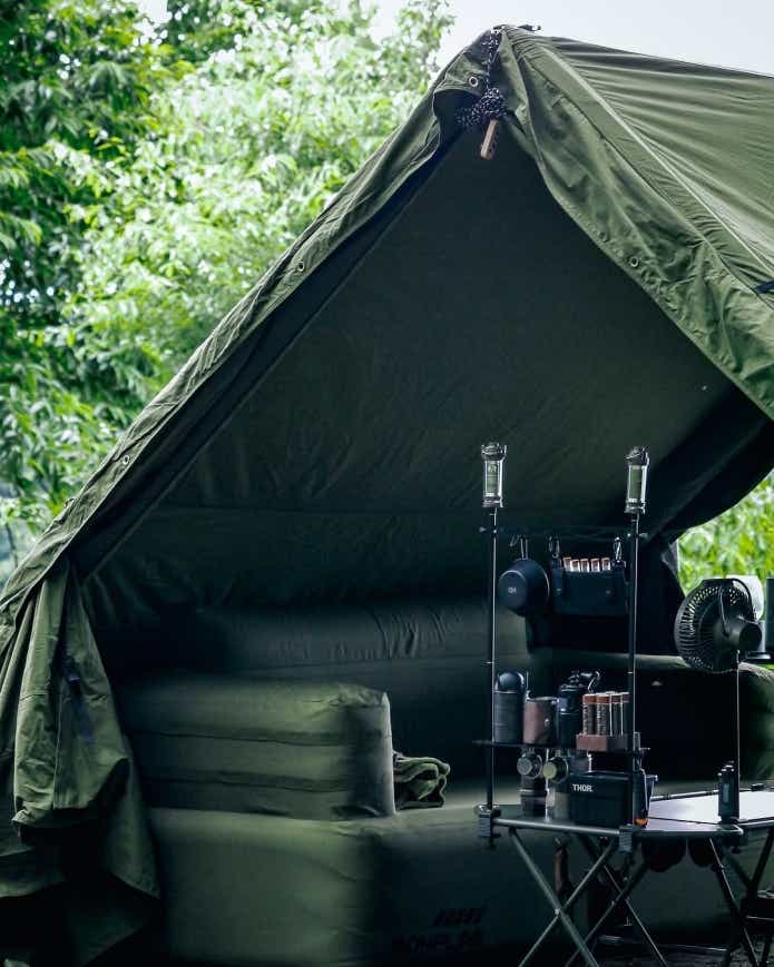 BONFLAGのAIRSOFAをキャンプで使っている