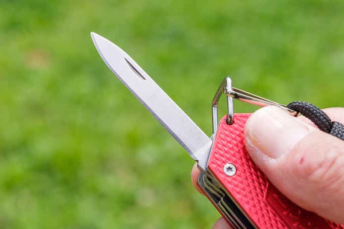 zippoのマルチ着火ツールのナイフ