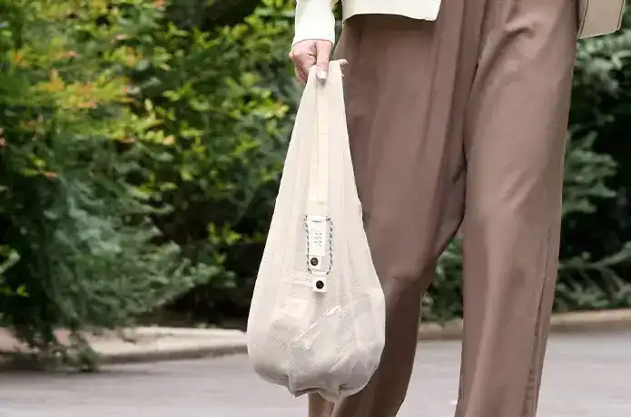 Shupatto「メッシュバッグ Drop 9L サンドベージュ」