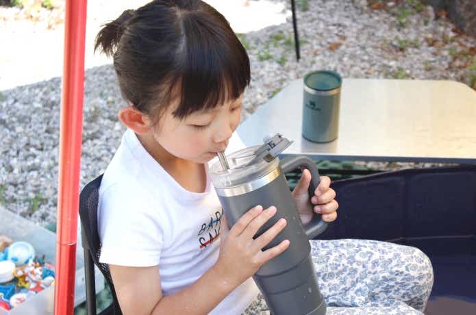 子どもがコメリを使っている