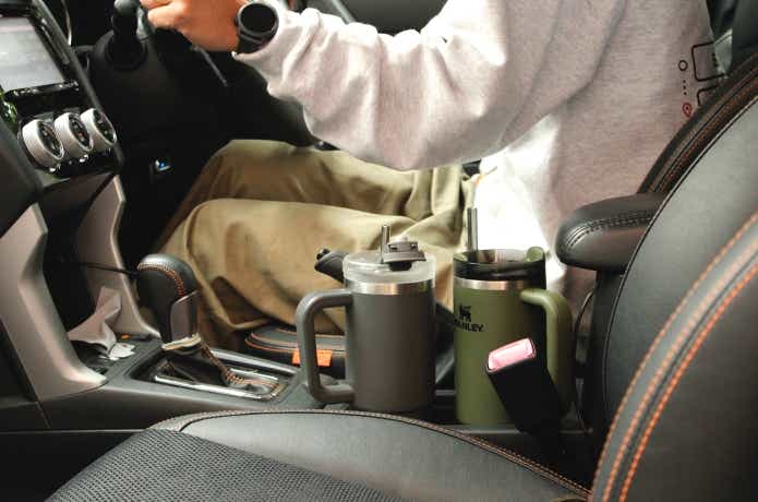 コメリとスタンレー車内使用
