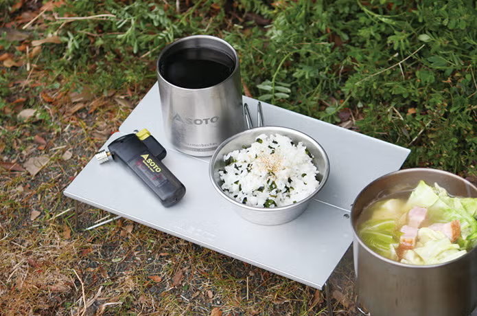 SOTO フィールドホッパー Trekとキャンプギア