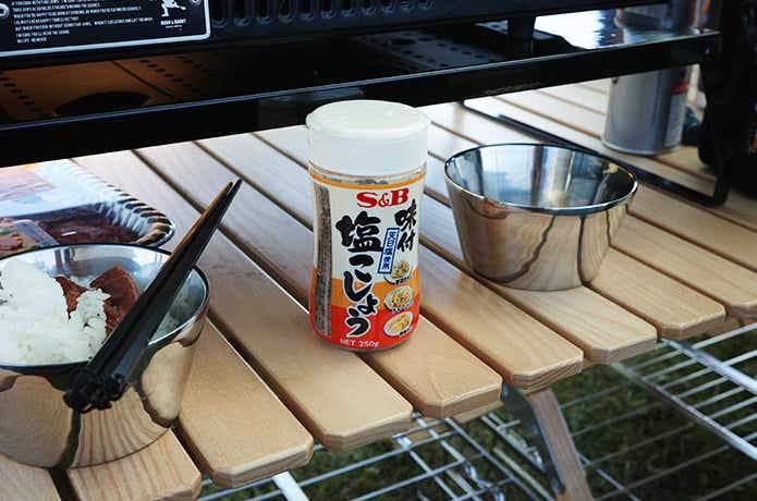 ラック下に入らない調味料