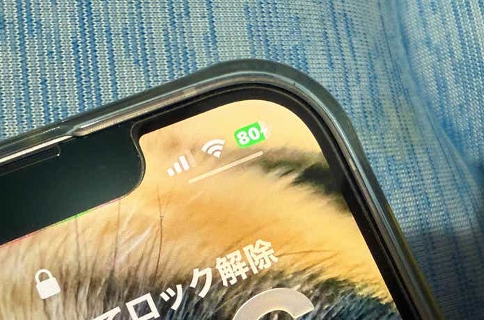 Okanne「ソーラーモバイルバッテリー」手回し発電でスマホ充電