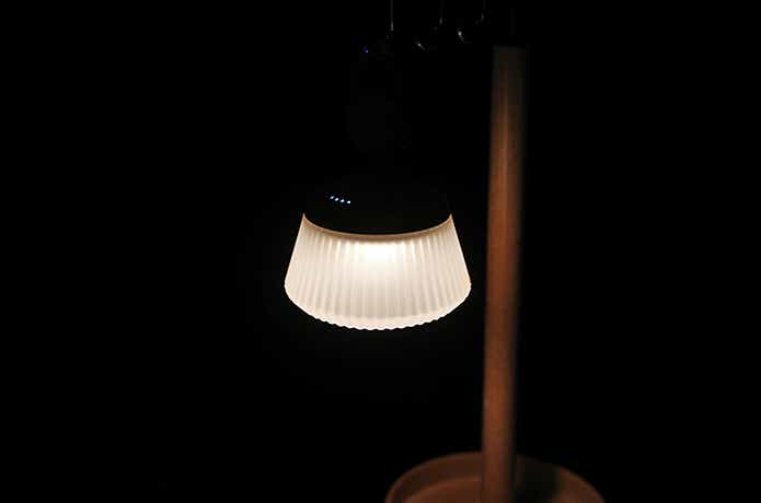 優しく光るREEL LIGHT PRO
