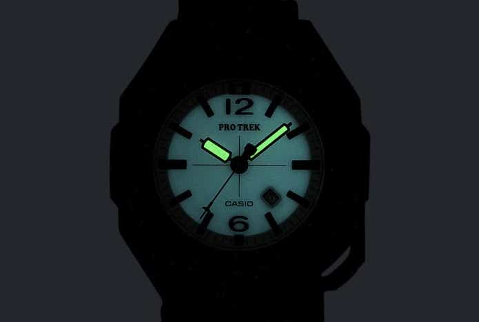 カシオのPRJ-01