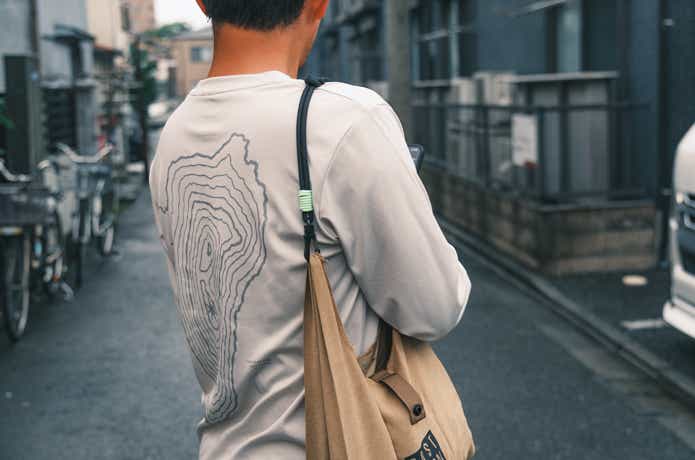 CAMP HACKオリジナルの「Osanpo Knapsack 2」