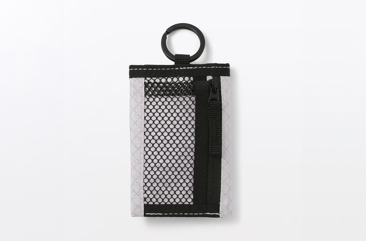 1,490円で買える！“無印のミニ財布”3種登場。アウトドアにも普段使いにもいいかも