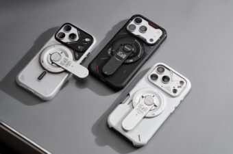 スマホ裏に付ける「38gのスマホスタンド」が、“段ボールカッター”になりました【Amazonで買える新作】