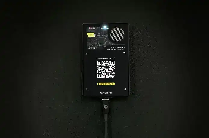 Rolling Square「AirCard Pro」