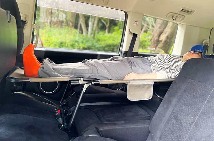 yadokari「カーベッド」で就寝
