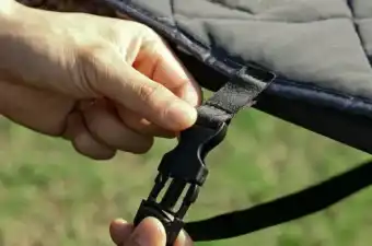 手持ちのマットが“1年中仕様”に。裏返せて、2枚つながるOneTigrisの新作カバー