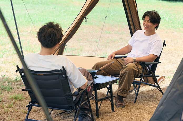 WAQ Reclining Mid Chair