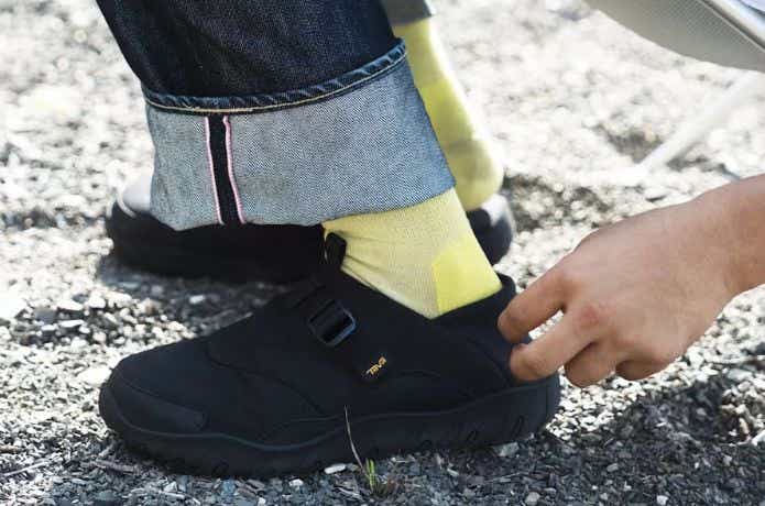 Teva「REEMBER CAMP」を履く
