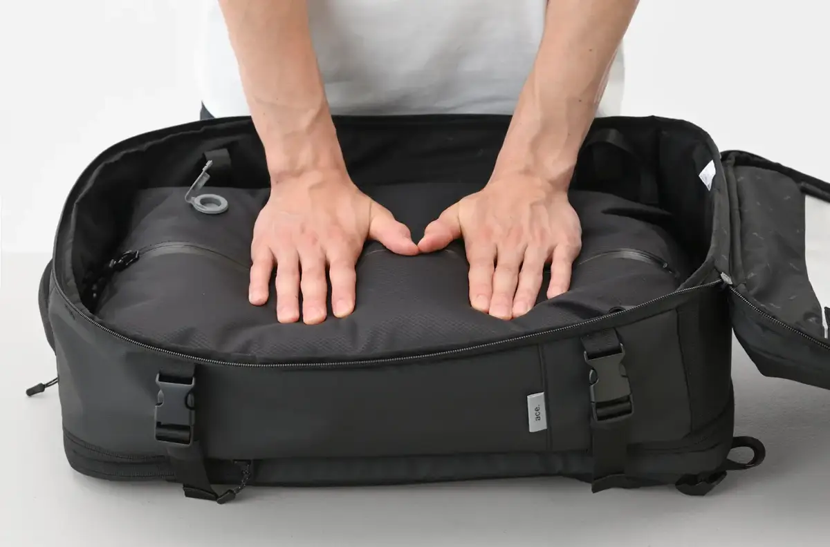 “真空圧縮リュック”で、荷物パンパン問題を解決。手押しから電動まで注目の3モデル